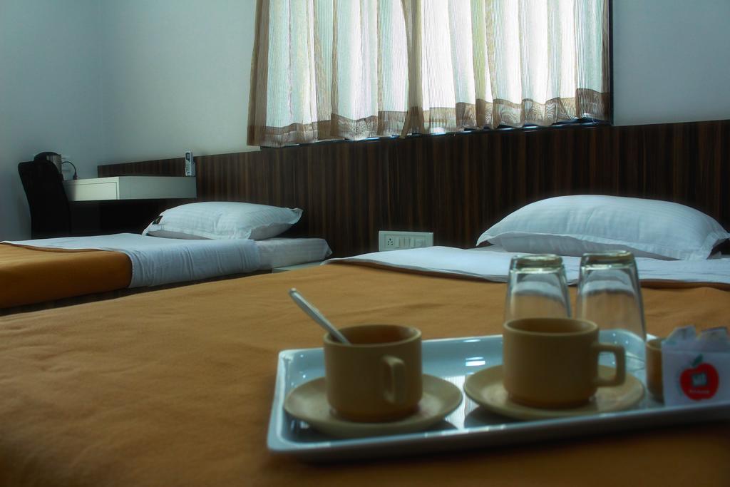 Aashiyana Inn Nášik Exteriér fotografie